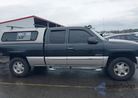 2005 GMC Sierra 1500 Slt z USA, uszkodzony, nr VIN 1GTEK19BX5Z281687